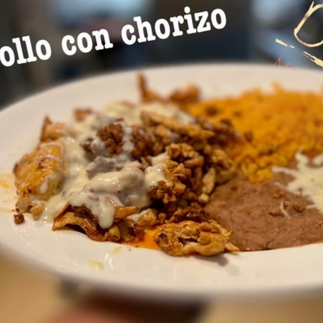 Pollo Chorizo.