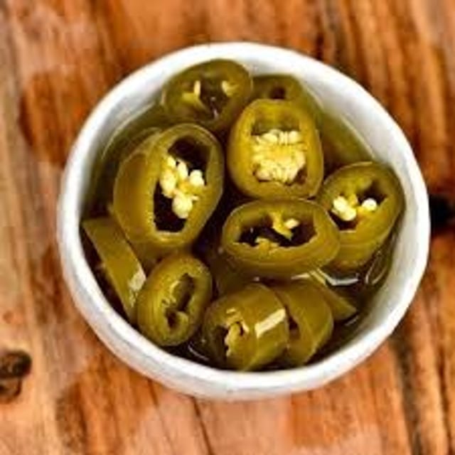 Jalapeño Pepper Slices.